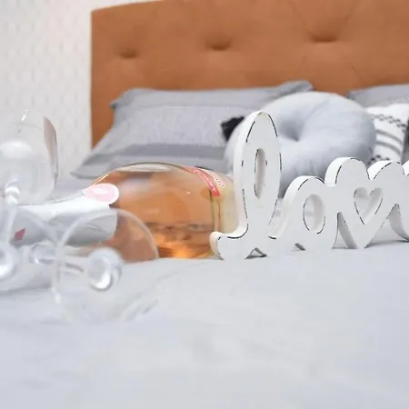 Insieme Ii Вилла Пула