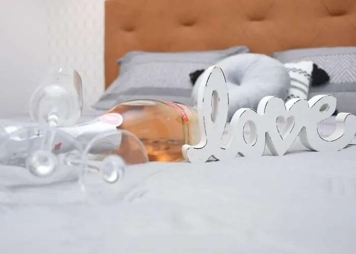 Insieme Ii Willa Pula