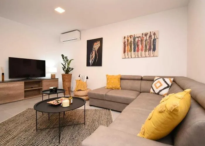 Вилла Insieme Ii